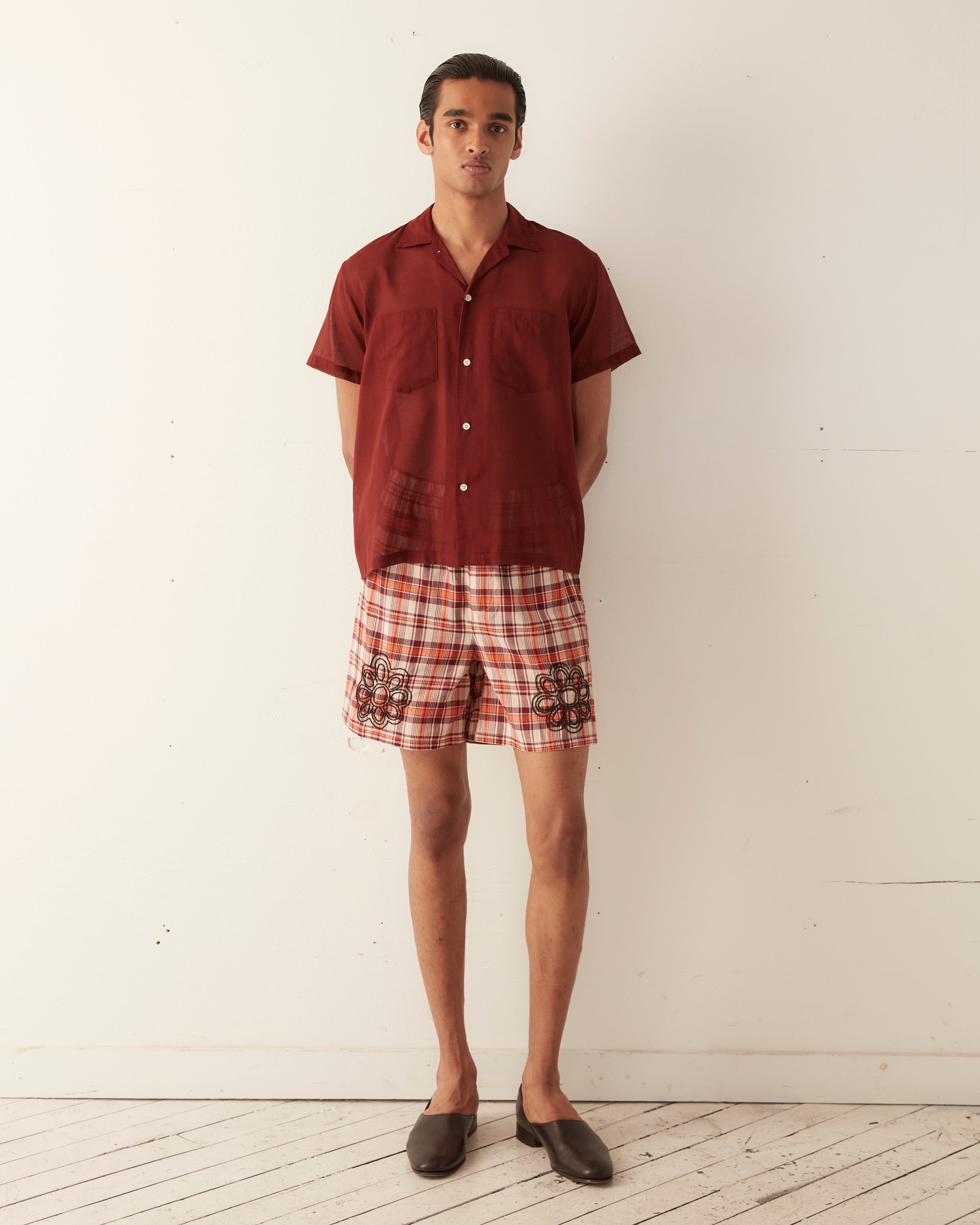 RED SNAP cheapest Mens Indian Madras Patchwork Plaid Longer Length Shorts Sz 40