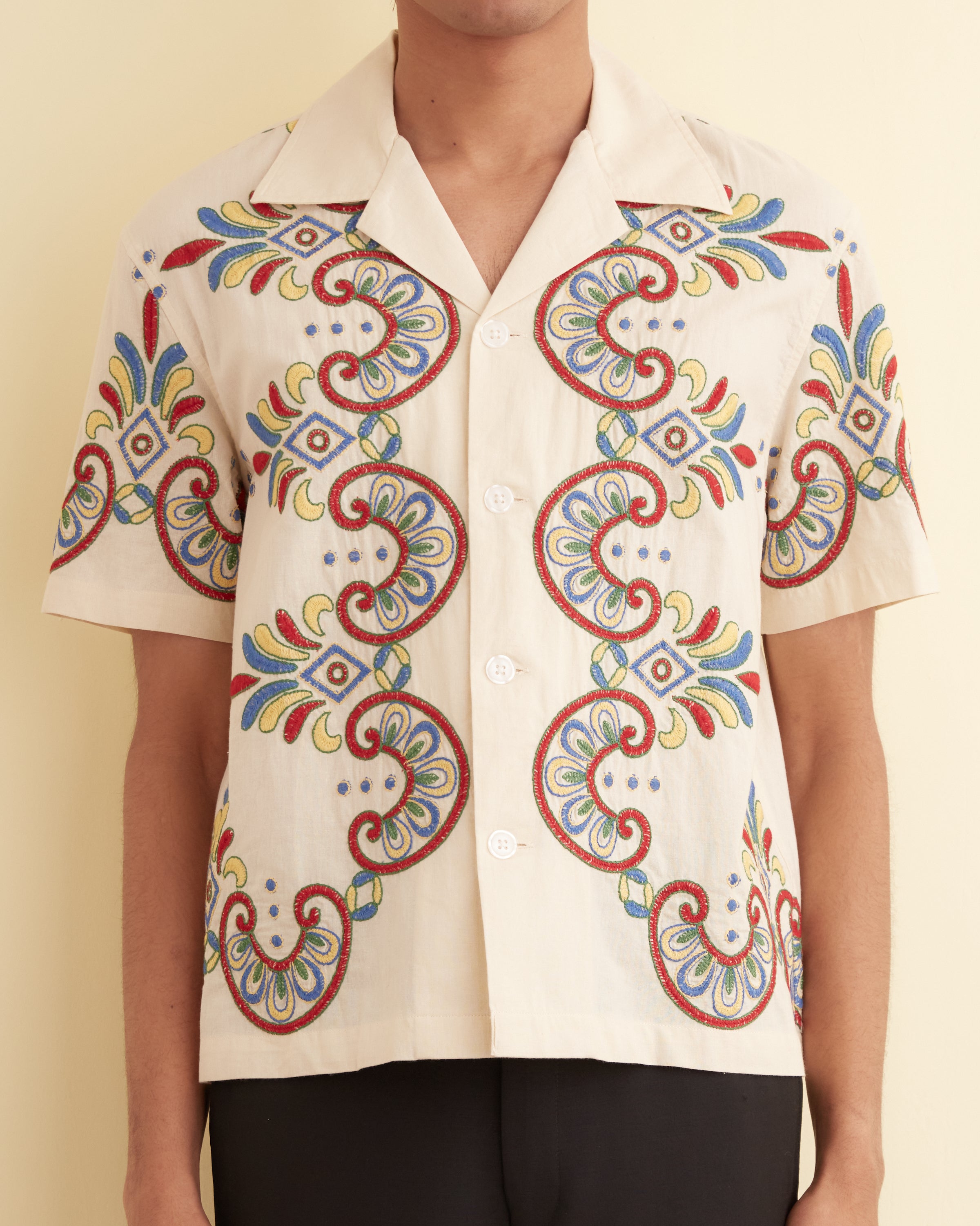 EMBROIDEREDCARNIVALSSSHIRT-