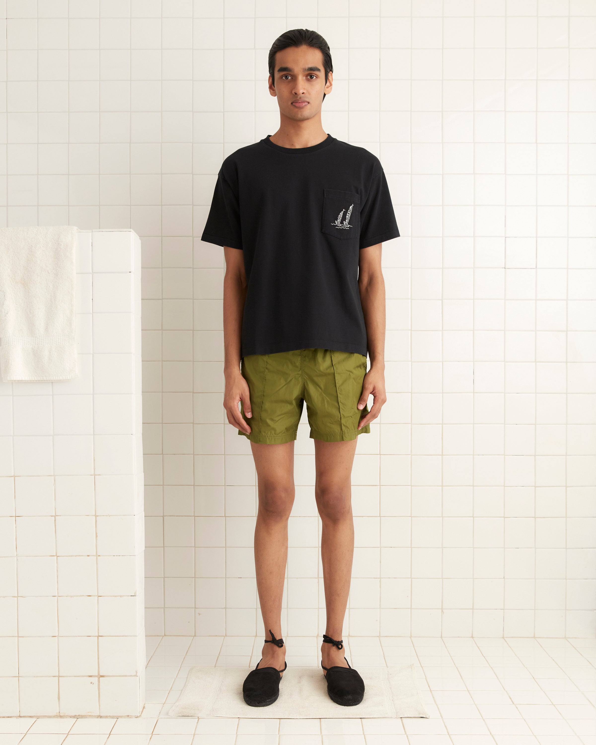 【関税込み】Bode ブラック 'Recreation' Sails ポケットTシャツ Recreation Sails Pocket Tee – BODE