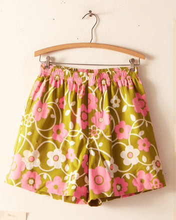 Azalea Lawn Shorts - M/L
