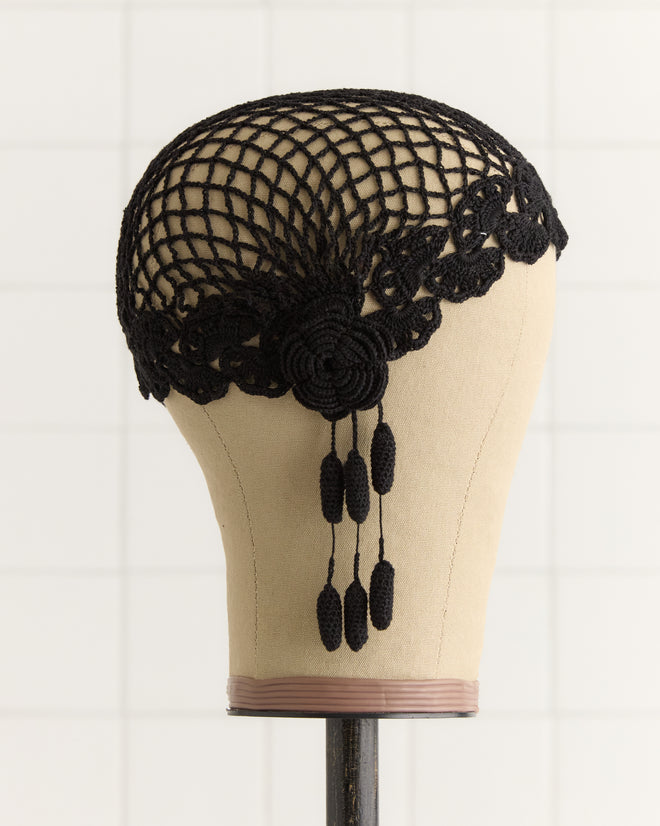 Blossom Crochet Cap - Black KNIT ACCESSORIES BODE New York