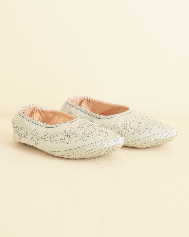 Floral Souvenir Slippers MENS FOOTWEAR BODE New York