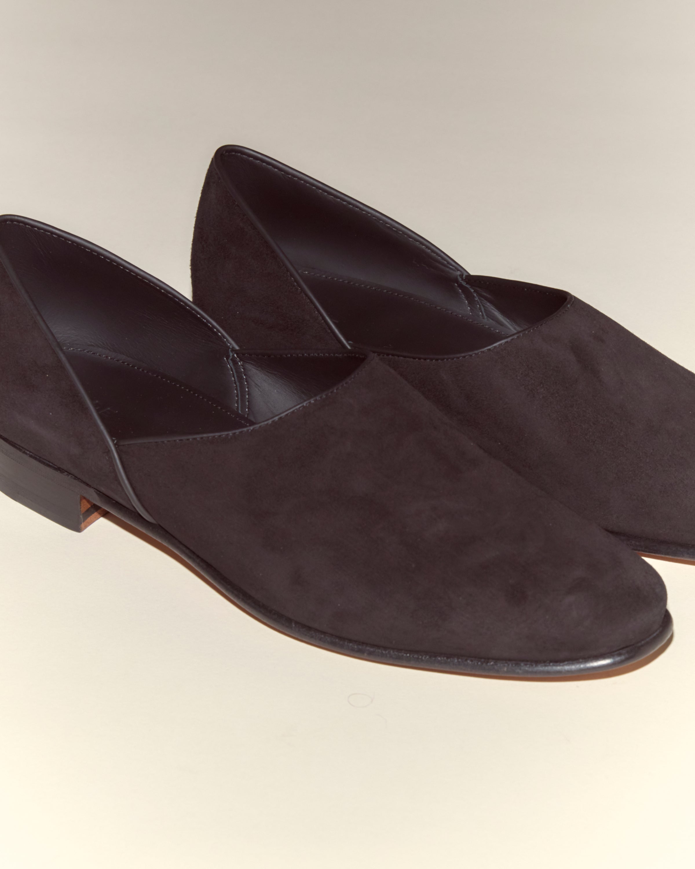 Suede House Shoes - Black – BODE